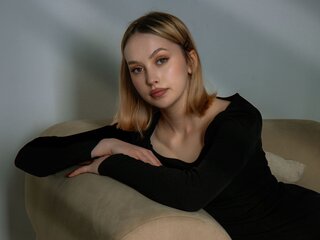 ClaireWinsley livesex livesex camshow